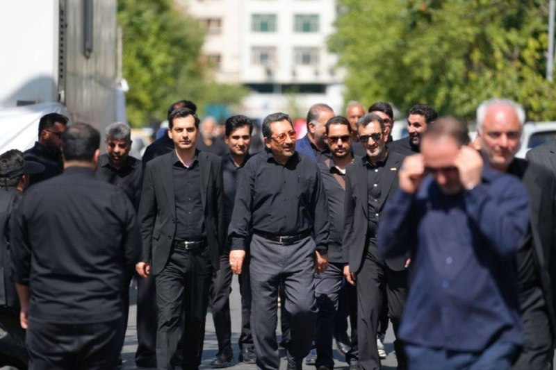 נוכחותם של מיליוני אנשים בהלווייתו של המנהיג ההרוג הייתה מסר של סמכותה ונאמנותה של האומה האיראנית לעולם
