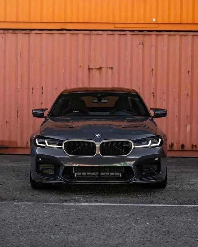 BMW M5 F90 CS