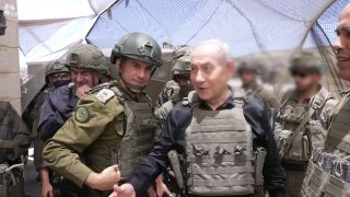 נתניהו ברצועת הביטחון בלבנון: "נשארים כל עוד חיזבאללה מאיים; הנחיה ללוחמים: לפעול"