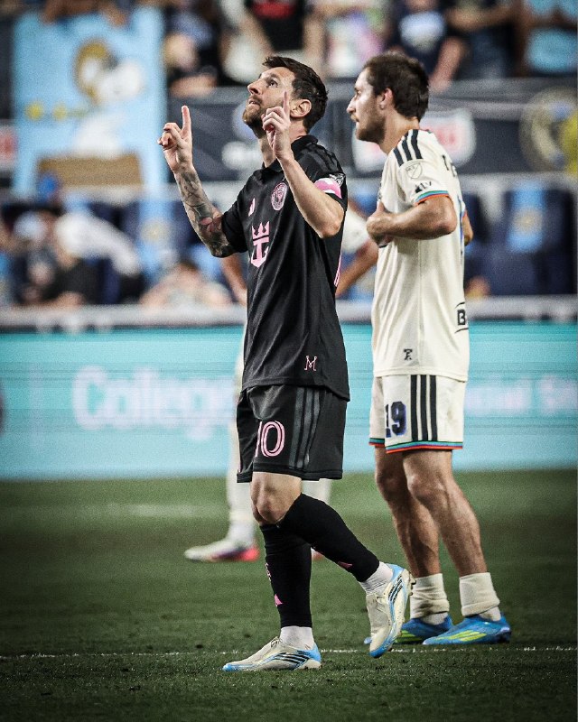 ⚽️ بیست و دو | Bistodo: 💀🇦🇷اسطوره لئو مسی به 922 گل در کریرِ خود رسید :⚽️ 672 گل — بارسلونا🇦🇷 125 گل — آرژانتین ⚽️ 93 گل — اینترمیامی ⚽️ 32 گل —