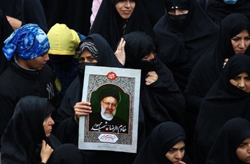 انتقاد اصولگرایانه از تیم رئیسی: آن شهید به اخلاق حسنه مشهور بود؛ چرا شما از این صفت بهره ندارید؟ — خبرآنلاین