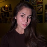 Вика кастингует