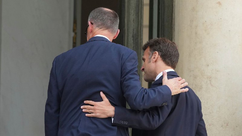 Video. Friedrich Merz makes diplomatic debut in Paris