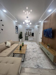 Srochna uy sotiladi