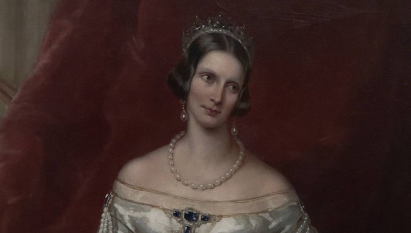 Коллекция причесок Михайловского замкаКоллекция причесок Михайловского замка