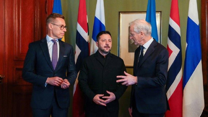 Zelensky in Oslo for talks with US envoys as Ukraine claims missile delay