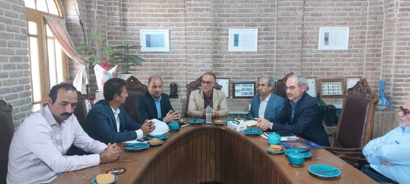 خبر میراث فرهنگی، گردشگری و صنایع دستی آذربایجان شرقی: 🔷آغاز بررسی پرونده ثبت ملی فرش مراغه/ تدوین مستندات تخصصی در دستور کار معاونت صنایعدستی آذربایجان شرقی قرار گرفت🔹معاون