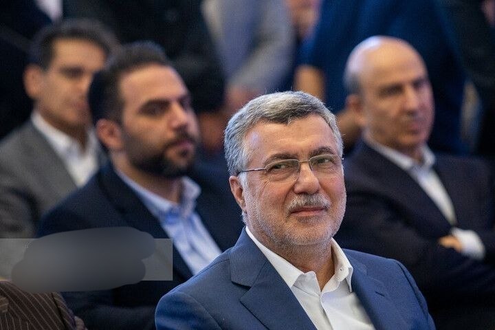 خبرهای فوری: 🔴ظفرقندی: ادعای تحریم نبودن دارو و تجهیزات پزشکی یک دروغ بزرگ است🔹️وزیر بهداشت: اگرچه برای حل مشکلات تلاش می‌کنیم اما با