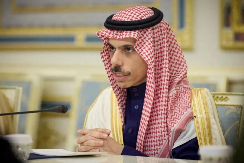 عصر ایران: عربستان: هرمز و باب‌المندب باید بازگشایی شوند🔹فیصل گفت امنیت دریایی در صدر اولویت‌های مشترک دو کشور قرار دارد.👇👇👇asriran