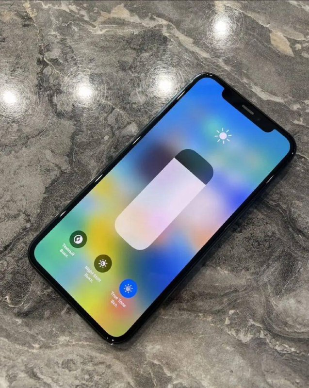 iPhone 11 Pro и iPad 10 поколения