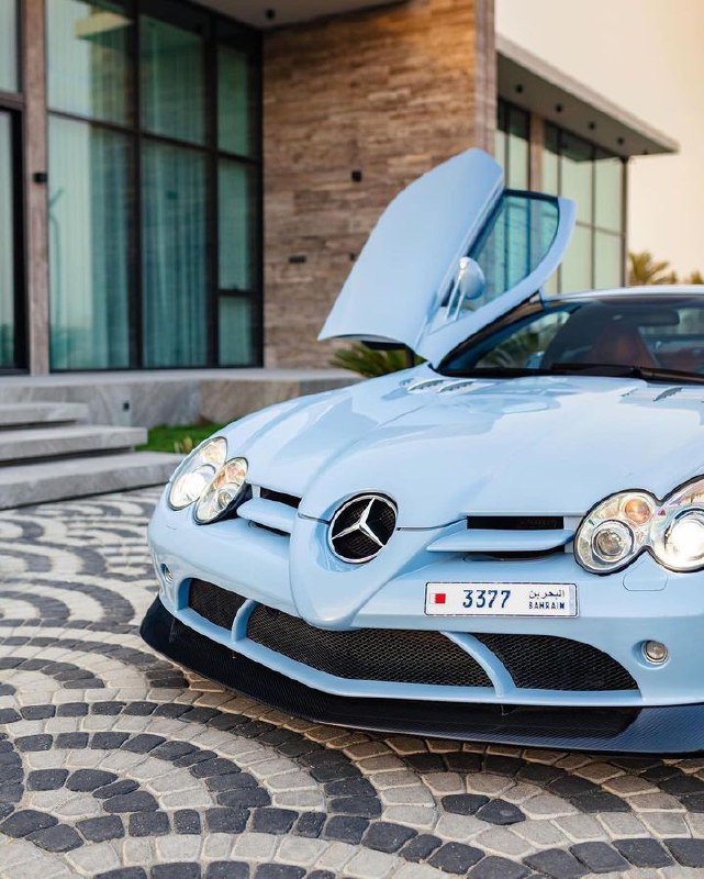 MB SLR 3