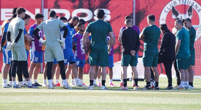 בשבח הביקורת העצמית של ג'הנבחש; לפעמים מסתכלים במראה&33;