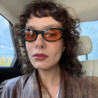 Логотип Anya Radionova