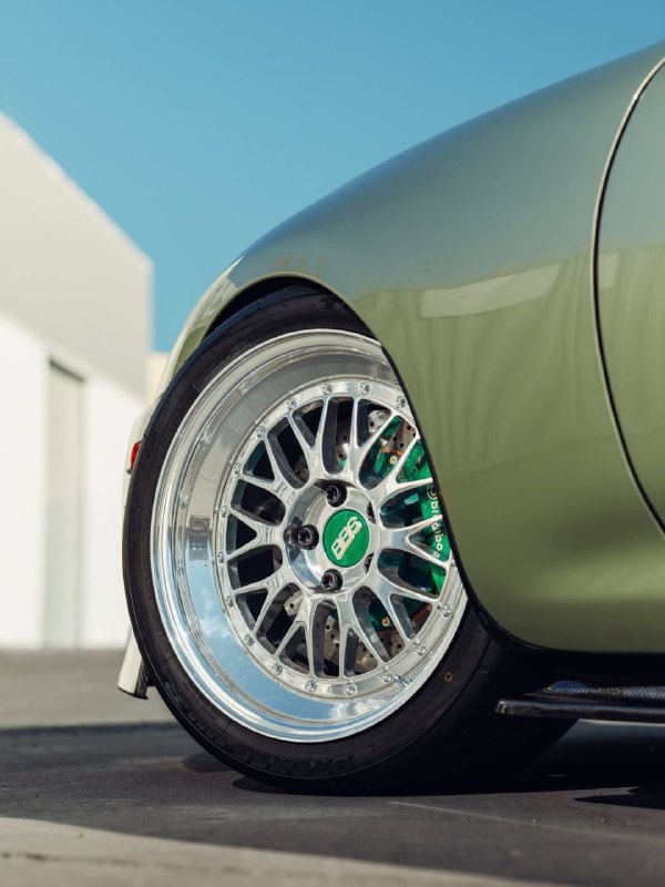 Toyota Supra MK4 – Millennium Jade 6