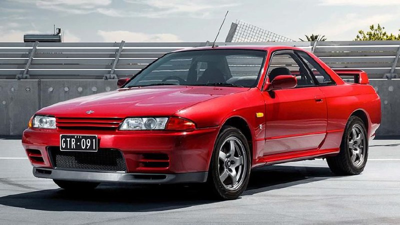 Из австралийской штаб-квартиры Nissan угнали коллекционный Skyline GT-R R32 3
