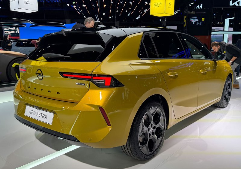 На автосалоне в Брюсселе дебютировал Opel Astra 2026 3