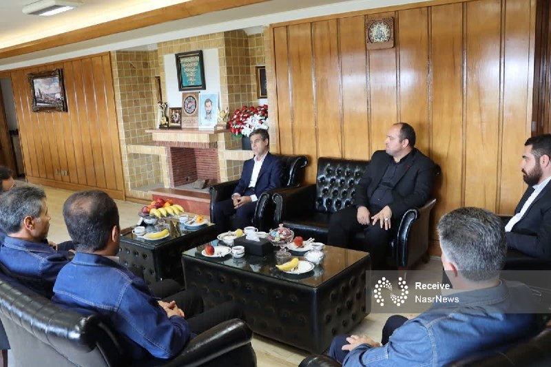 اخبار نصر: 📌دیدار دبیر کمیسیون اجتماعی مجلس و مدیرعامل شرکت سیمان صوفیان ▫️رضا صدیقی، نماینده مردم تبریز، آذرشهر و اسکو در مجلس شور