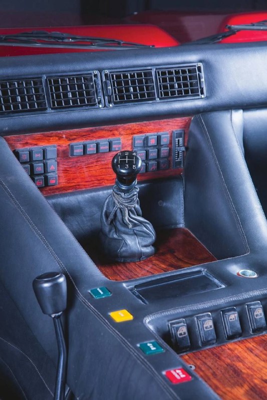 Lamborghini LM002 `1991 6