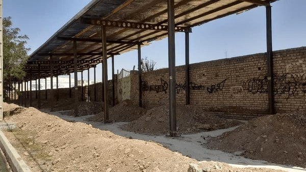 اخبار زنجان: احداث بازارچه میوهوترهبار در خرمدره🔹شهردار خرمدره، از احداث بازارچه میوهوترهبار به مساحت ۴۵۰ مترمربع در خیابان تخت