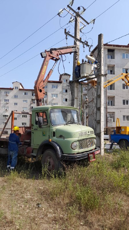 کانال خبری مطبوعات در شهر: 💢افزایش قدرت ترانسفورماتور 100kva به 200kvaمسکن مهر جهت تقویت ولتاژ برق مشترکین محترم🔷۳ شهریور ۱۴۰۵⚡️روابط عمومی امور تو