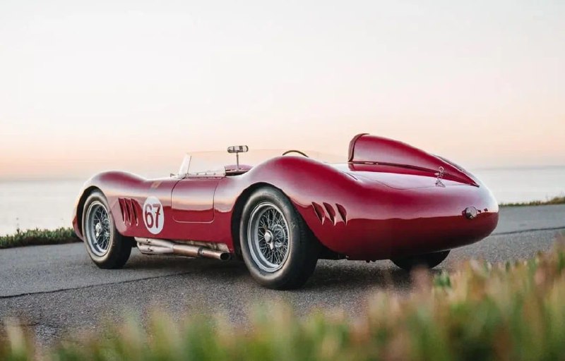 Maserati 200S из 1950-х продают за миллион долларов 2