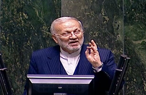 ایسنا ✔: متکی: ملت ایران منتظر صدور حکم قصاص برای ترامپ و نتانیاهو در ۱۰ روز آینده استمنوچهر متکی خطاب به دولت و قوه قضائیه:🔹آقای