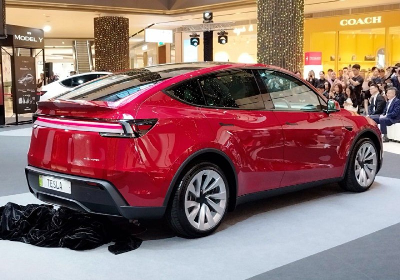В Китае началось производство обновленной Tesla Model Y 2