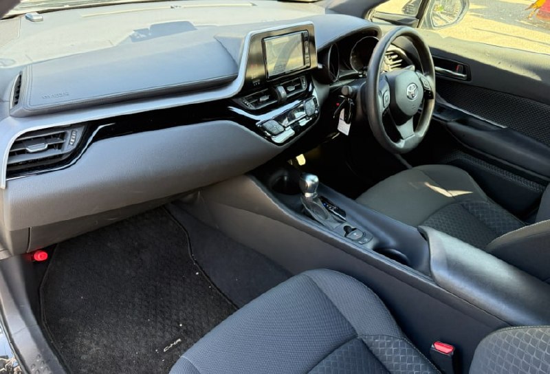 Toyota C-Hr 2021 фото 3