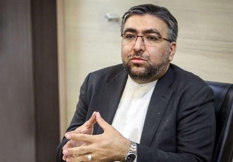 روزنامه سپهرغرب: ⭕️پاسخ دستیار قالیباف به ادعای خلاف واقع رئیس مجلس عراق🔸️ابوالفضل عموئی دستیار رئیس مجلس شورای اسلامی در امور بین الملل 