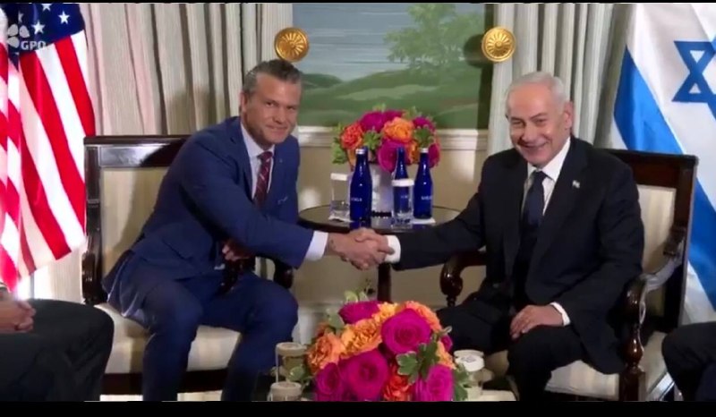נתניהו נפגש עם שר המלחמה האמריקני, פיט הגסת.