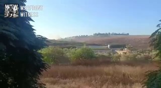 ️🇱🇧🇮🇱 הפגזה ארטילרית ישראלית מכוונת את העיירה זאוטאר לכיוון מייפדון, דרום לבנון.