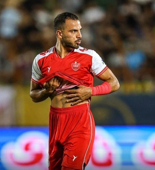 پرسپولیسی ها: ⭐️🏅بر اساسآمار متریکا، ابوالفضل جلالی با 6 پاس کلیدی خلاق ترین بازیکن هفته اول لیگ برتر شد🔴 @Pers_Polis