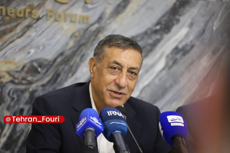 تهران فوری 🏙: قائم‌پناه: توزیع بنزین در کشور عادلانه نیستمعاون اجرایی رئیس جمهور و سرپرست نهاد ریاست جمهوری گفت:🔹توزیع بنزین در کشور ع