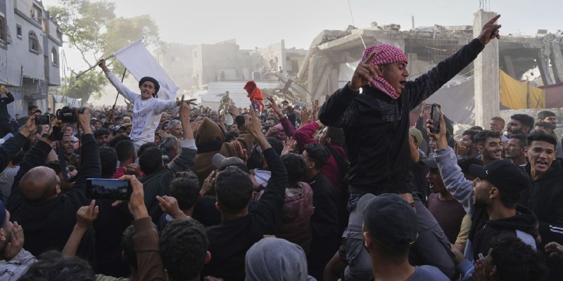 In Gaza, Long-Suffering Palestinians Are Directing Their Anger at Hamas