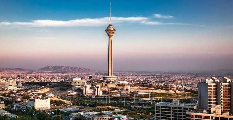 چابک آنلاین: 🌀هشدار باران و باد در تهران/ کاهش دما تا ۵ درجه🔸اداره کل هواشناسی استان تهران نسبت به بارش باران در نیمه شمالی و وزش باد