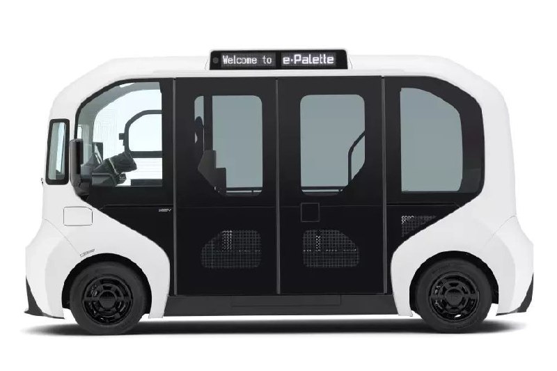Toyota представила электрический шаттл для городских перевозок и сервисов 2