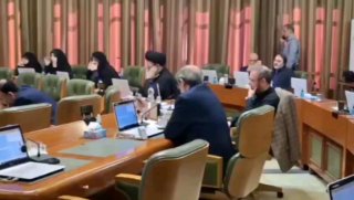 נאסר אמאני בבית המשפט של מועצת העיר טהראן: 40 חודשים לא הצלחנו למנוע את ייבוש העצים בפארק צ'יטגר כ-30,000 ע…