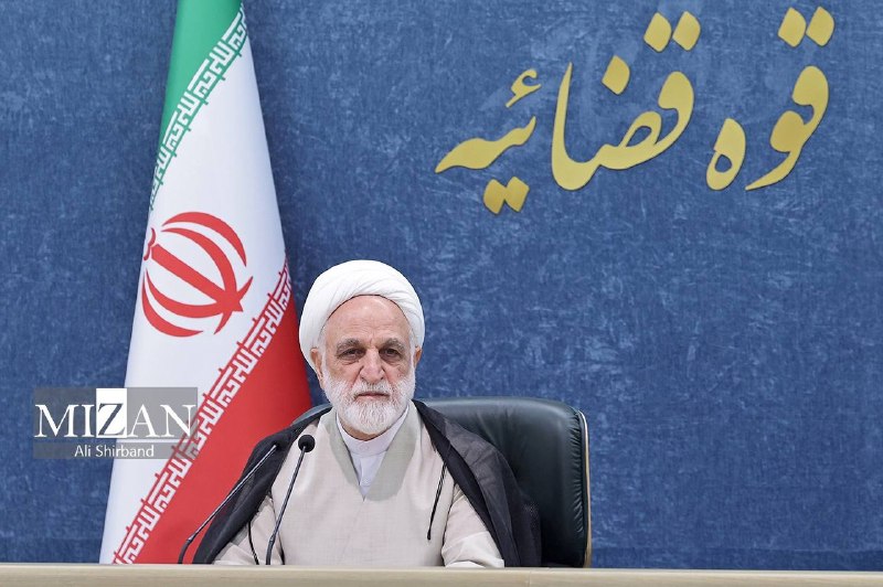 خبرگزاری میزان: پیام تسلیت رئیس قوه قضاییه در پی درگذشت والده حجت‌الاسلام‌والمسلمین امینی🔹جناب حجت‌الاسلام‌والمسلمین علیرضا امینی (دام‌ع