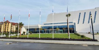 Выявлено хищение более восьми миллиардов рублей при строительстве Центра художественной гимнастики в Краснодарском крае, объявило МВД России. Этот объект также называют академией художественной гимнастики «Небесная грация» Алины Кабаевой.«В хищении и дальн