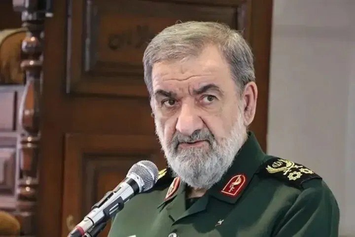 صراط نیوز | seratnews: 🟢 دبیر شورای عالی امنیت ملی: به نظم پساآمریکایی در خلیج فارس خوش آمدید🔹سرلشکر رضایی، دبیر شورای عالی امنیت ملی در توییتی