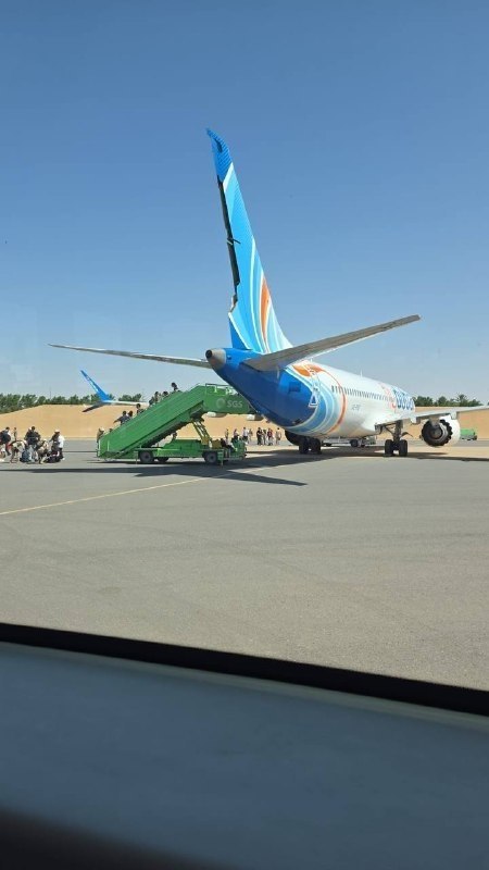 Benjamin Netanyahu: It is too early to say if Iran was involved in yesterday's attempted plane bombing. We will investigate, delve deeper into the matter, and the co-pilot is expected to be handed over to the Emirates, after which we will participate in the investigation.