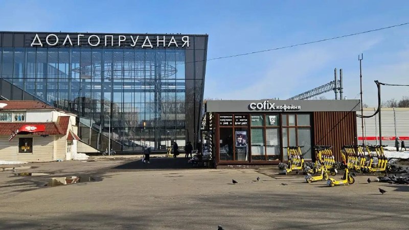 Жители пожаловались на парковку у детского сада в Долгопрудном