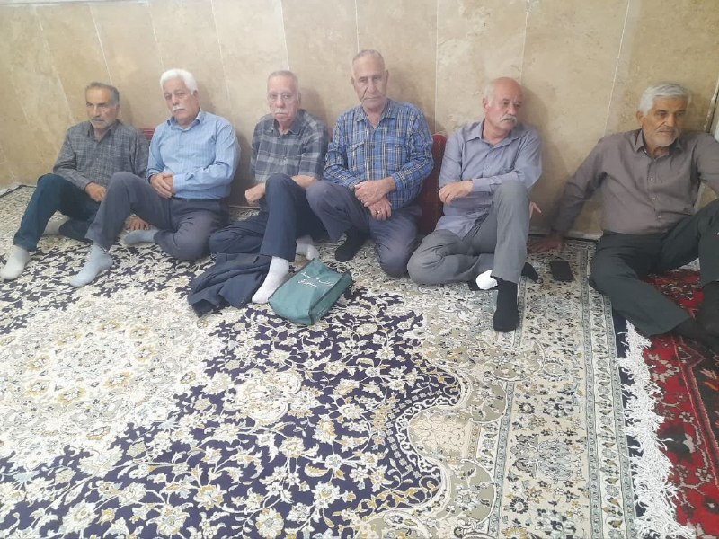 کانال اخبار سیاهپوش طارم سفلی: گزارش تصویری از مجلس ترحیم مادر تازه درگذشته فامیل شادروان فاطمه کلهر در مسجد امام حسین (ع) سیاهپوش ۱۴۰۵/۰۶/۰۵روحشان شاد