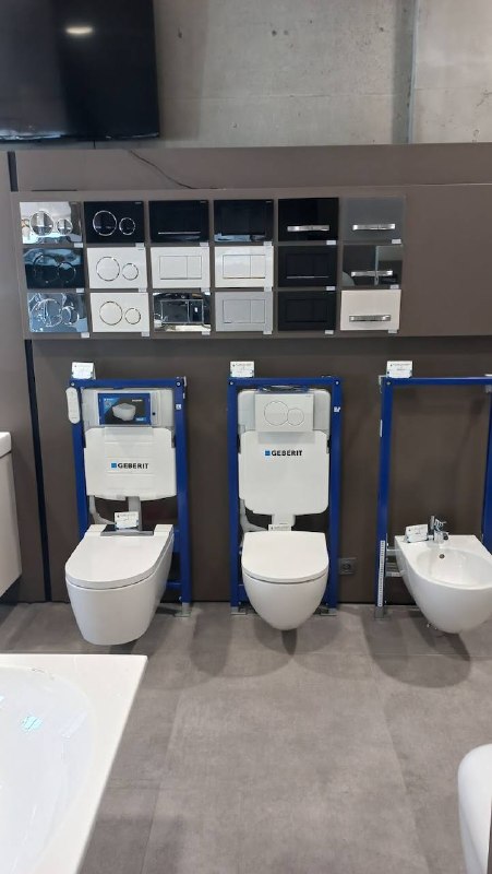 Кто ремонтирует квартиру?