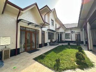 Продаётся дом вашей мечты 4 сотки на алмазарском районе 8 комнат