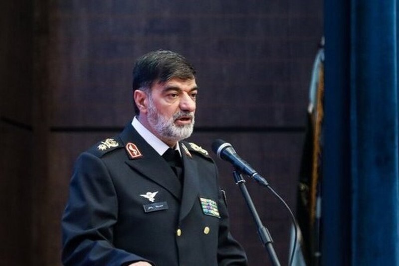 شهرآرانیوز: 🔶 دشمن بهدنبال ایجاد آشوب در کشور است👤رادان، فرماندهکل انتظامی کشور: 🔹جنگ سوم هنوز تمام نشده و باید با حفظ آمادگی کامل