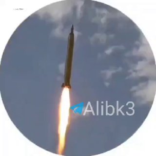 Rotating scenes of the moment a missile was launched by the Revolutionary Guards as part of today's missile maneuvers.