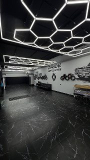 Продажа Автосервис в в улице Мухтара Ашрафий Ор Рисовый базар!!