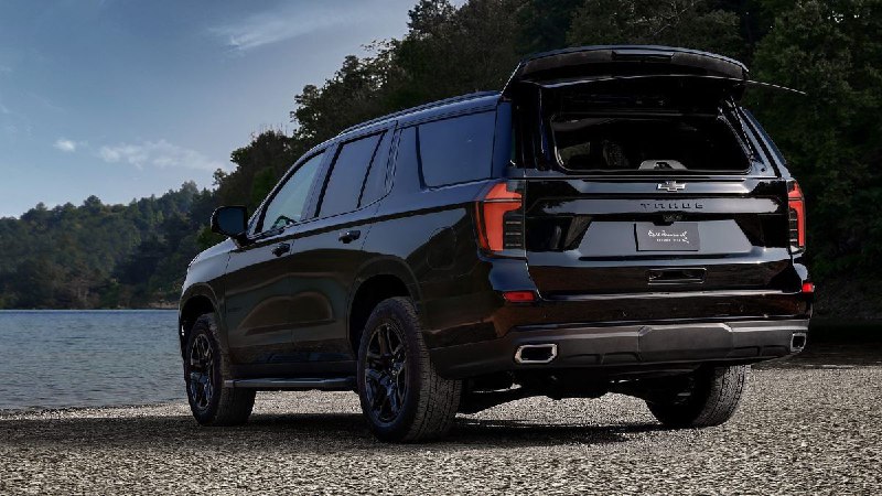 Внедорожники Chevrolet Tahoe и GMC Yukon получили четырехцилиндровый двигатель 2