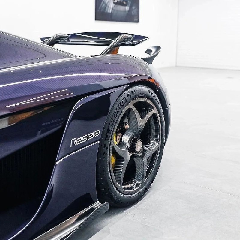 Koenigsegg Regera 5